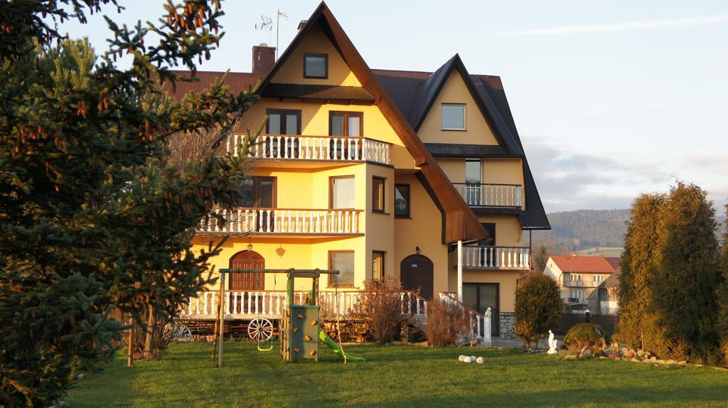 Osrodek Wypoczynkowy Trzy Korony Hotel Frigyesvágása Kültér fotó